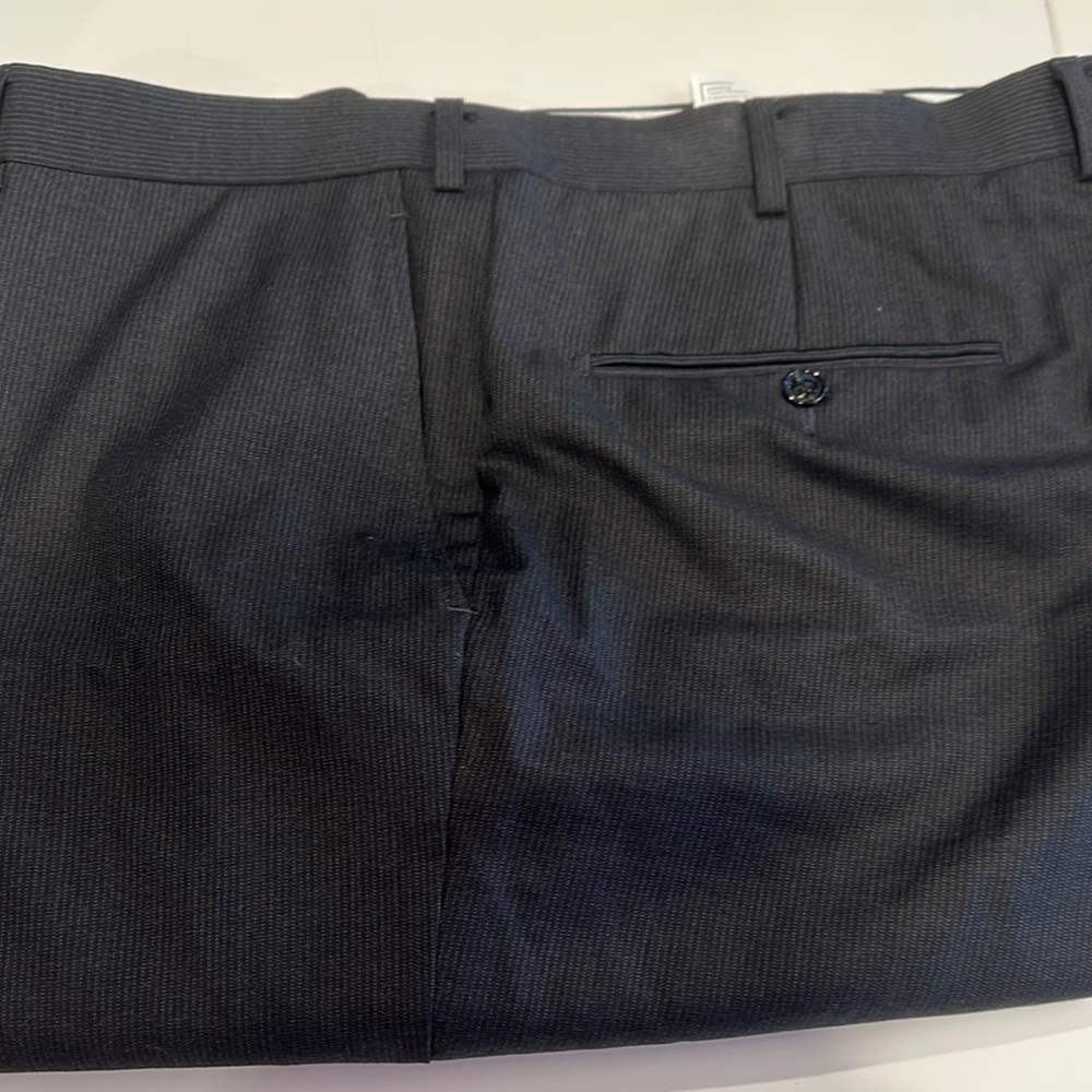 Suitsupply Black Flat Front pants